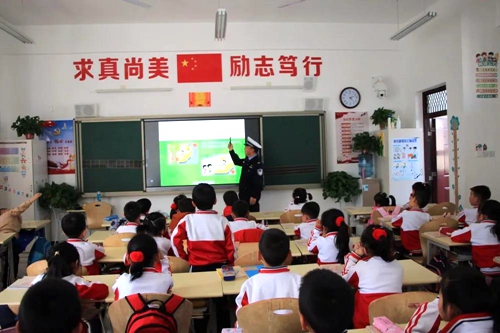 1.jpg