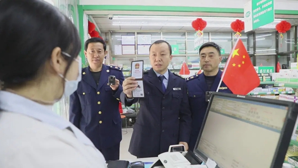 陇南徽县推行“三项制度” 打造“阳光政府”5.webp.jpg