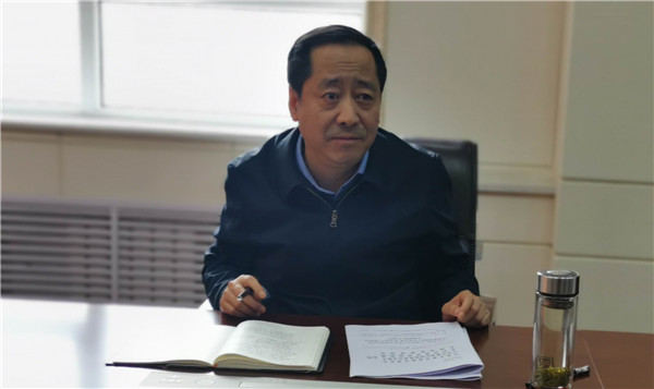 2霍子俊出席会议并讲话.jpg