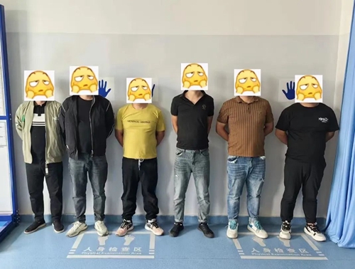 1.jpg