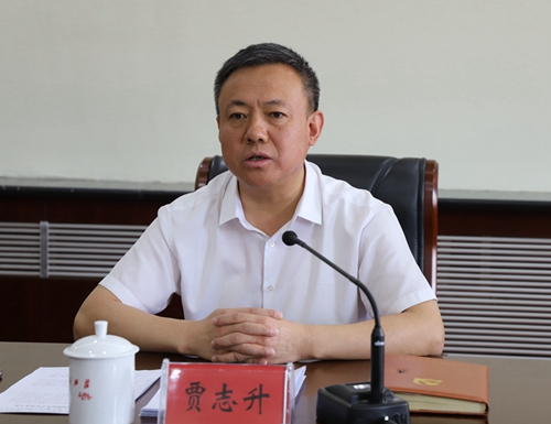 个人2.jpg