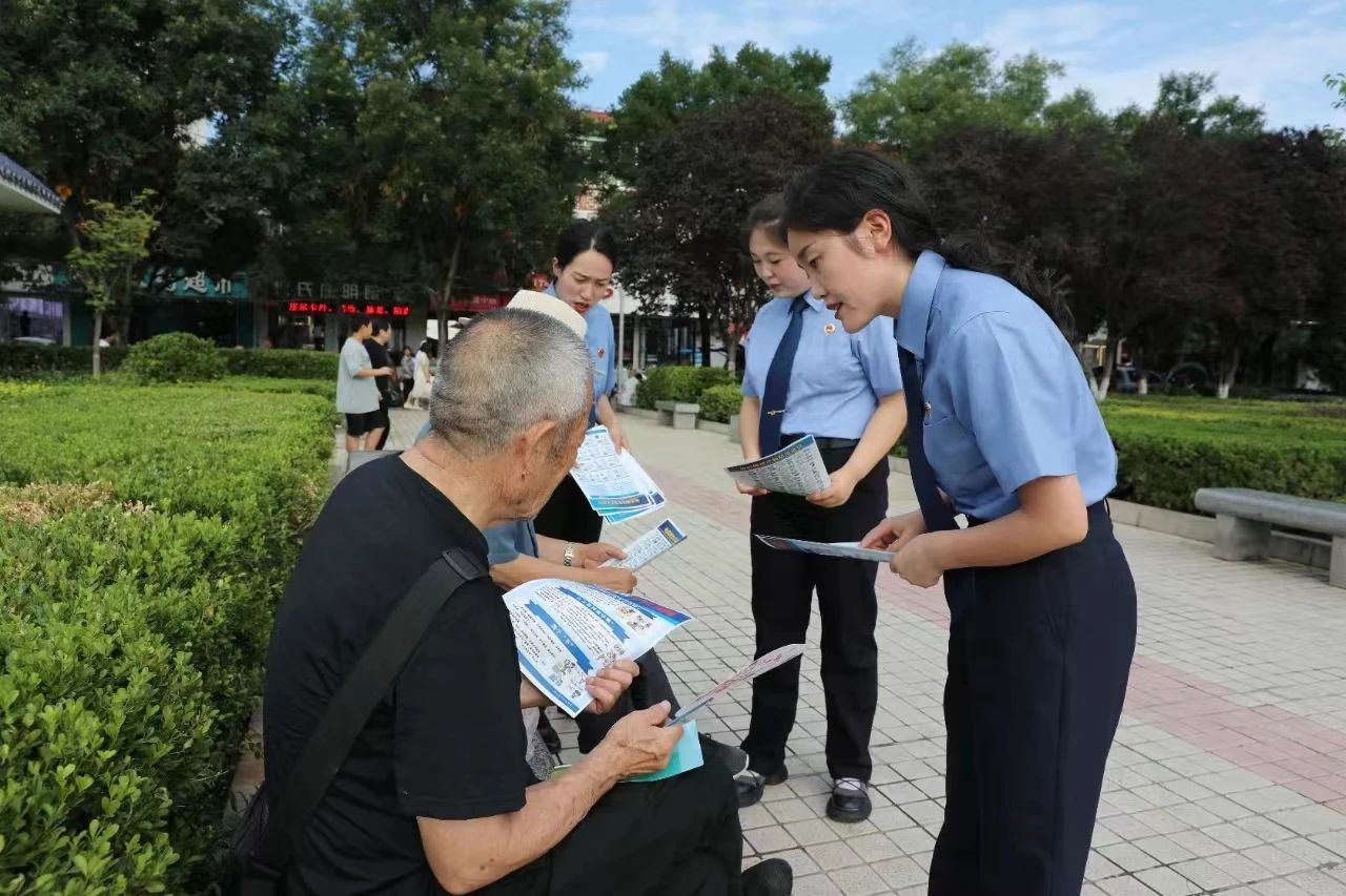 专“暑”普法，守护一“夏”——天水市检察机关开展暑期安全教育法治宣传月活动_20240722174738.jpg