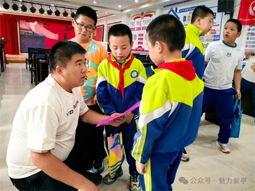 肃北政法：大手拉小手