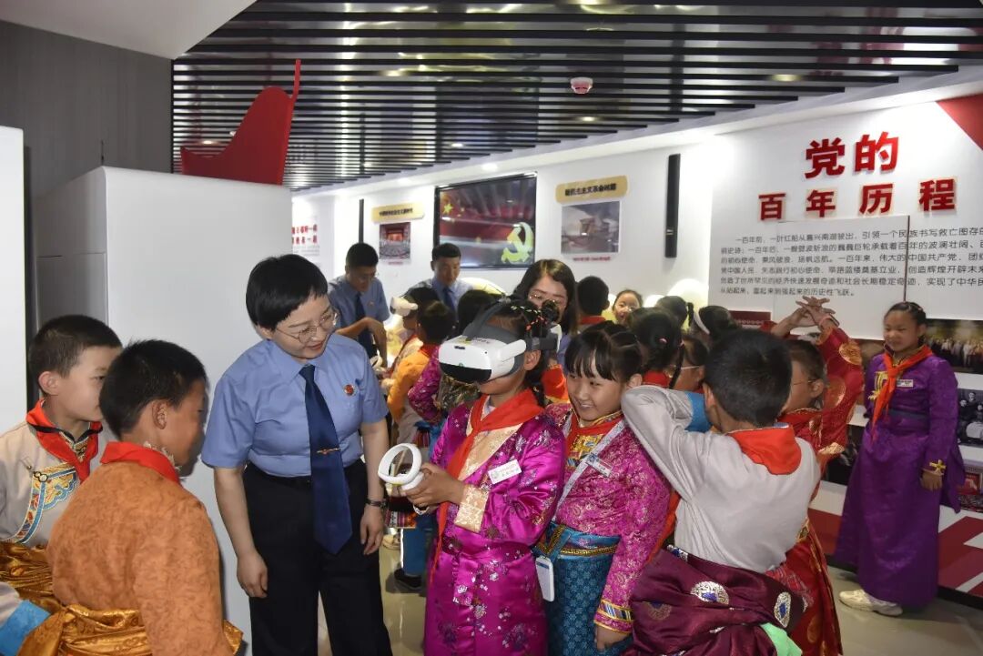 未檢團隊-02.jpg